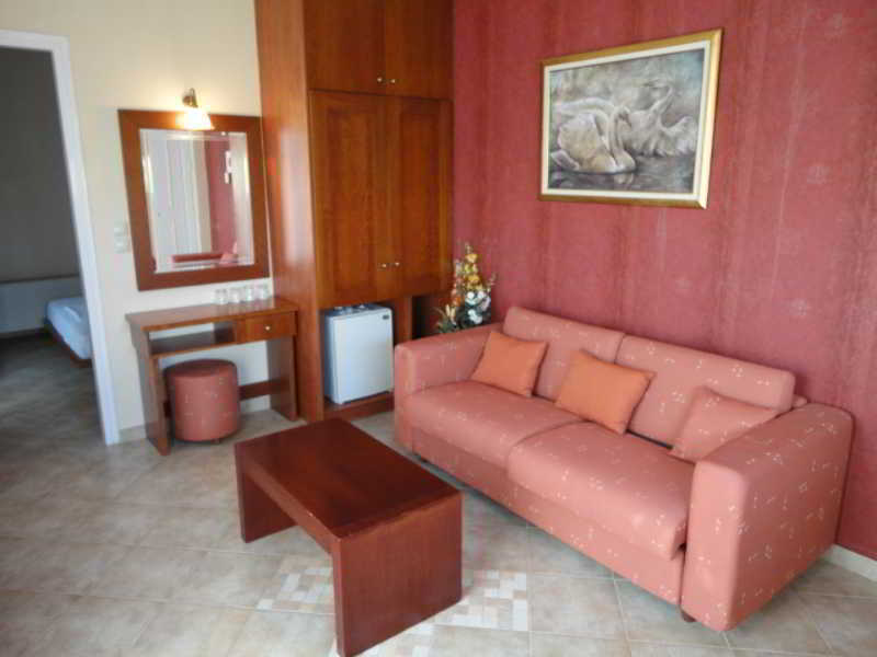 Hotel Cristina Maris Loutráki Exteriör bild
