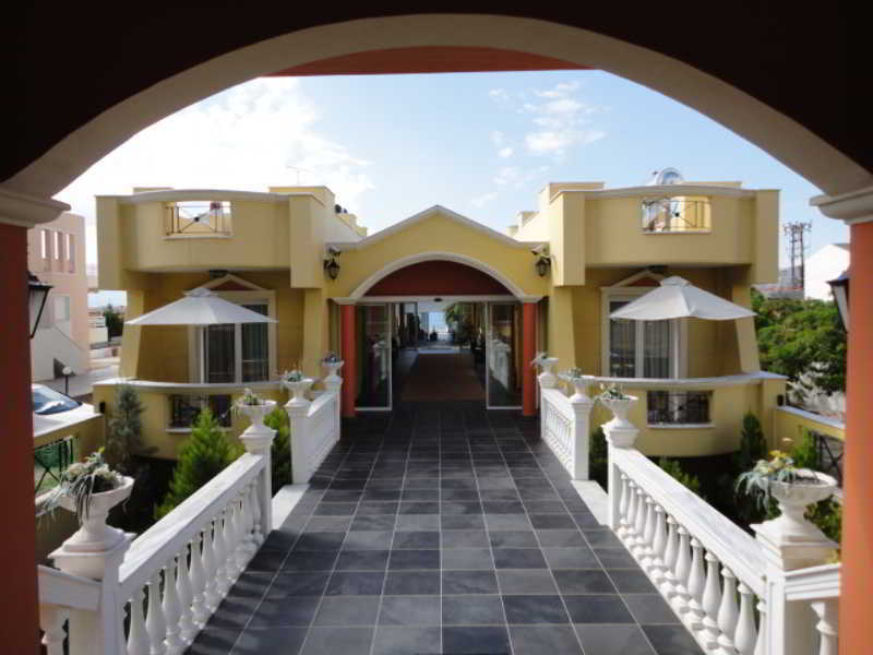 Hotel Cristina Maris Loutráki Exteriör bild